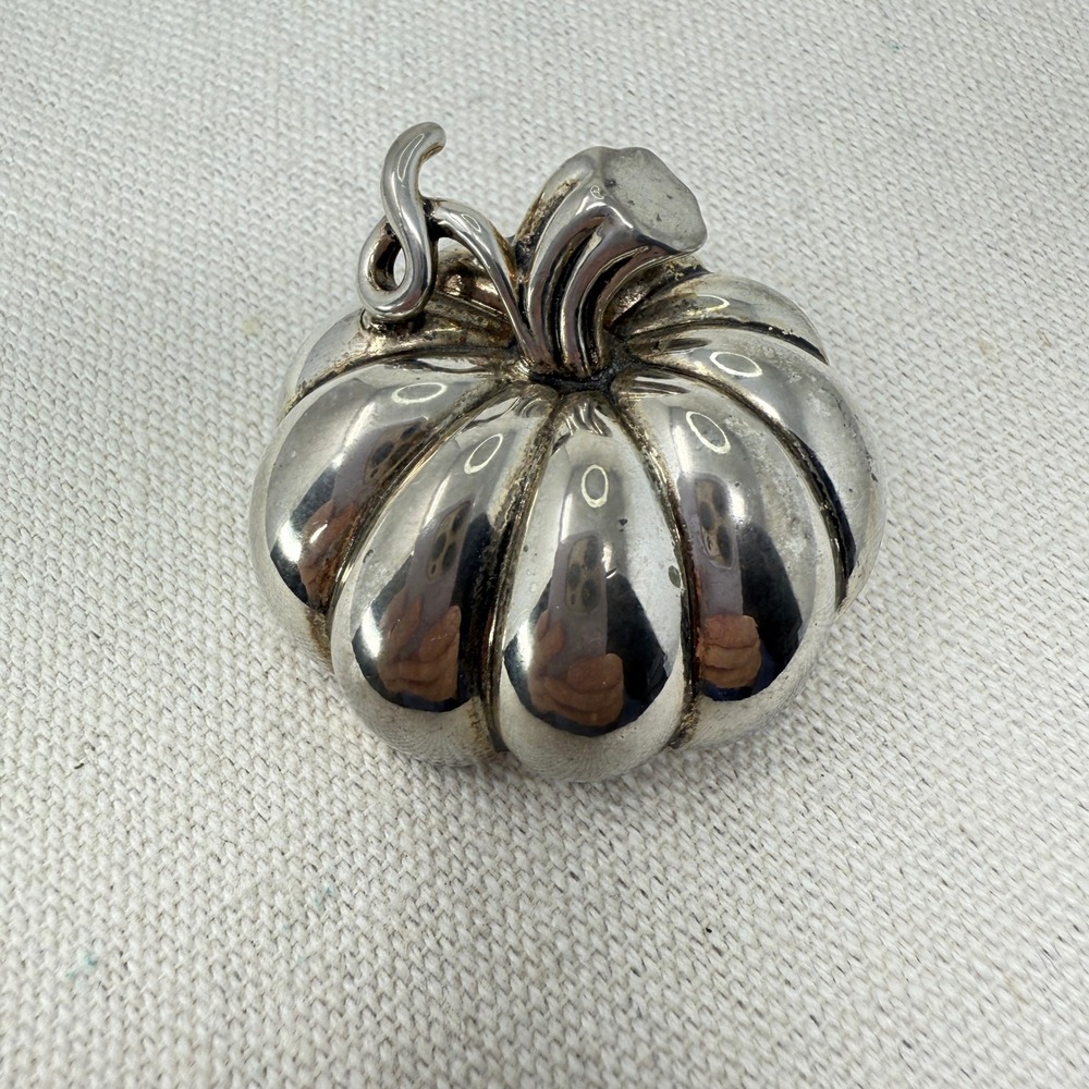 Vintage Best Pumpkin Brooch Silver Tone Thanksgiving Fall Autumn Pin Jewelry